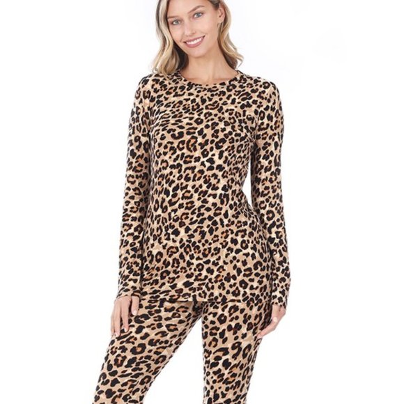 Zenana Outfitters Other - Leopard Sleep Set